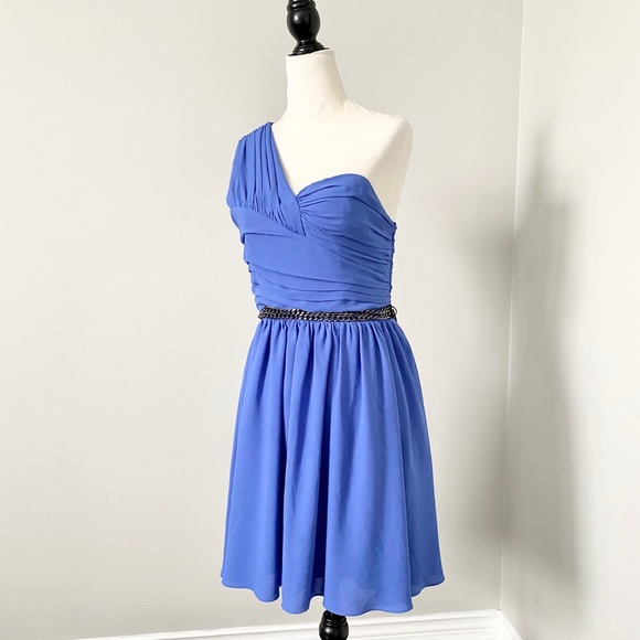 Express One Shoulder Evening Dress - Picture 9 of 9